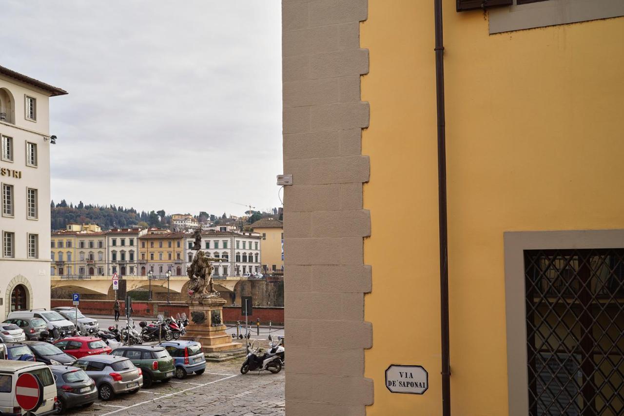 3 Master Bedrooms With Balcony On The River With Views Florencia Exterior foto