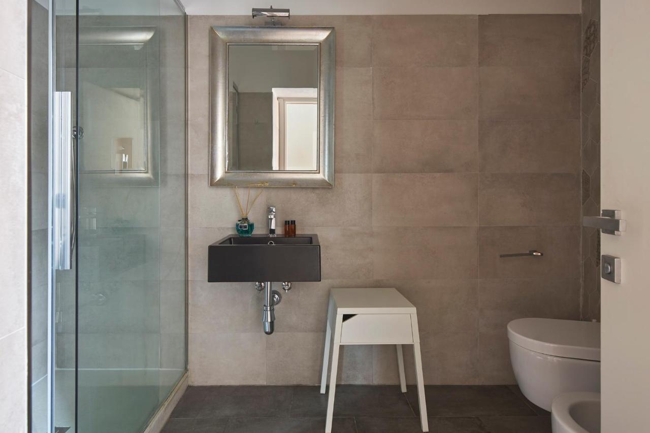3 Master Bedrooms With Balcony On The River With Views Florencia Exterior foto
